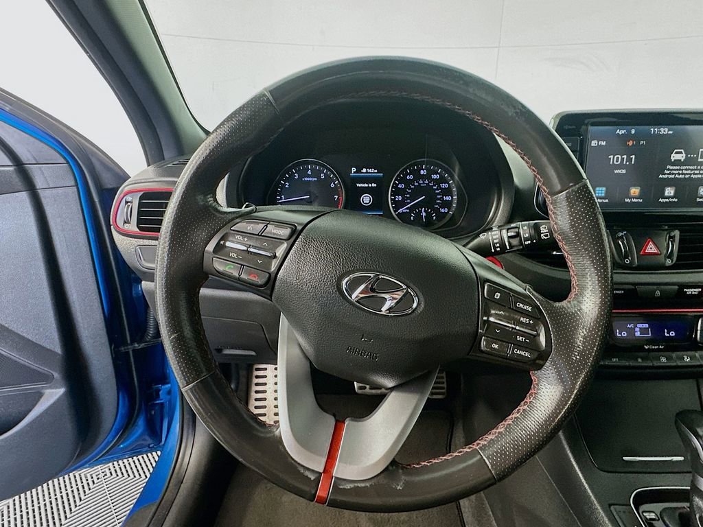 Used 2018 Hyundai Elantra GT Sport image 11