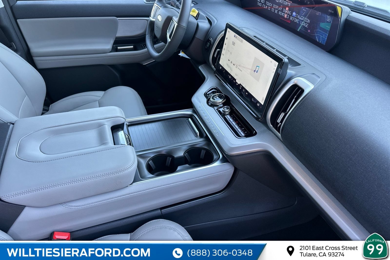 New 2026 Ford Expedition Active AWD/4WD image 18