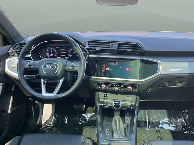 Used 2021 Audi Q3 2.0T Premium Plus w/ Premium Plus Package AWD/4WD image 9