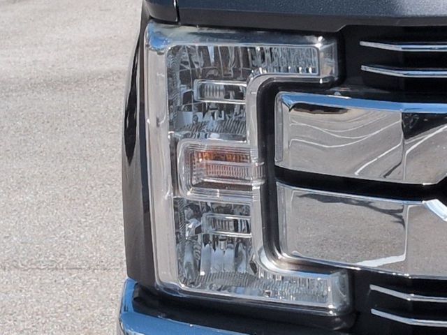 Used 2017 Ford F250 Lariat w/ Chrome Package AWD/4WD image 10