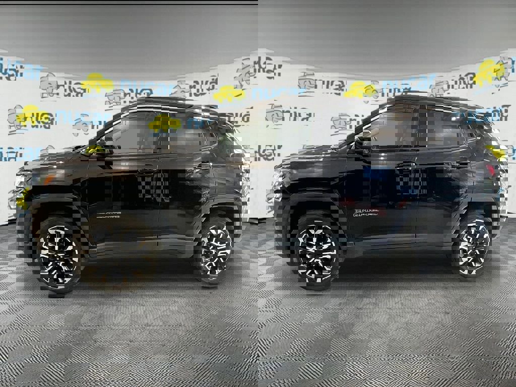 Used 2022 Jeep Compass Limited image 4