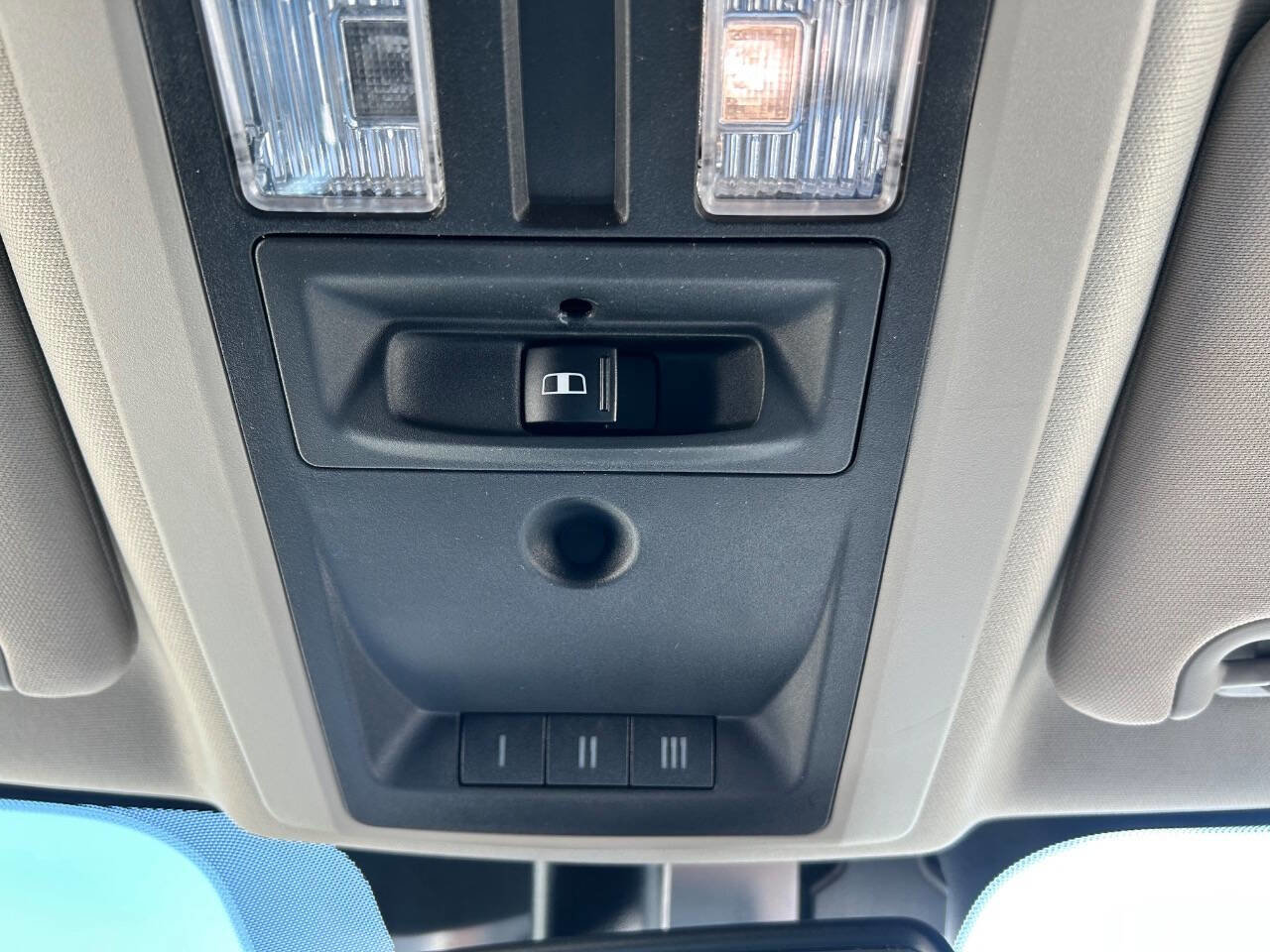 Used 2017 RAM 1500 Laramie RWD image 26