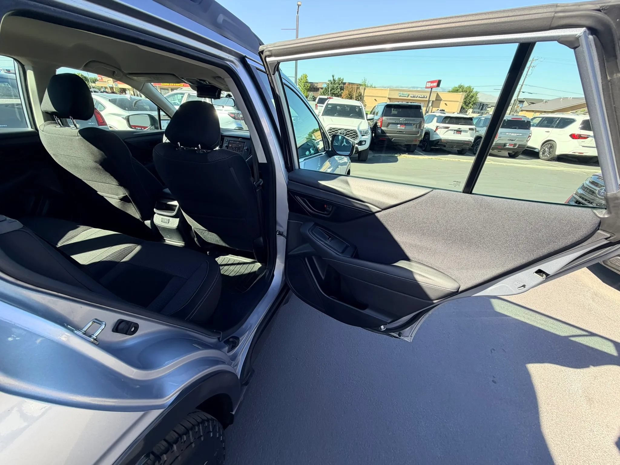 Used 2020 Subaru Outback AWD/4WD image 20