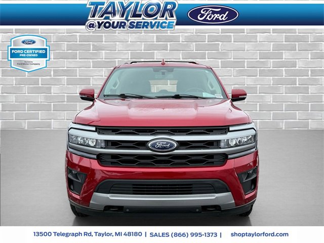 Certified 2022 Ford Expedition XLT image 2