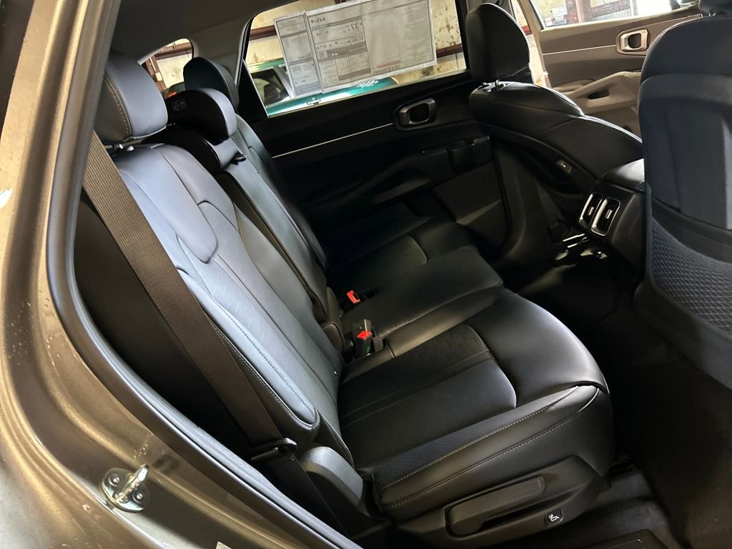New 2026 Kia Sorento EX image 32