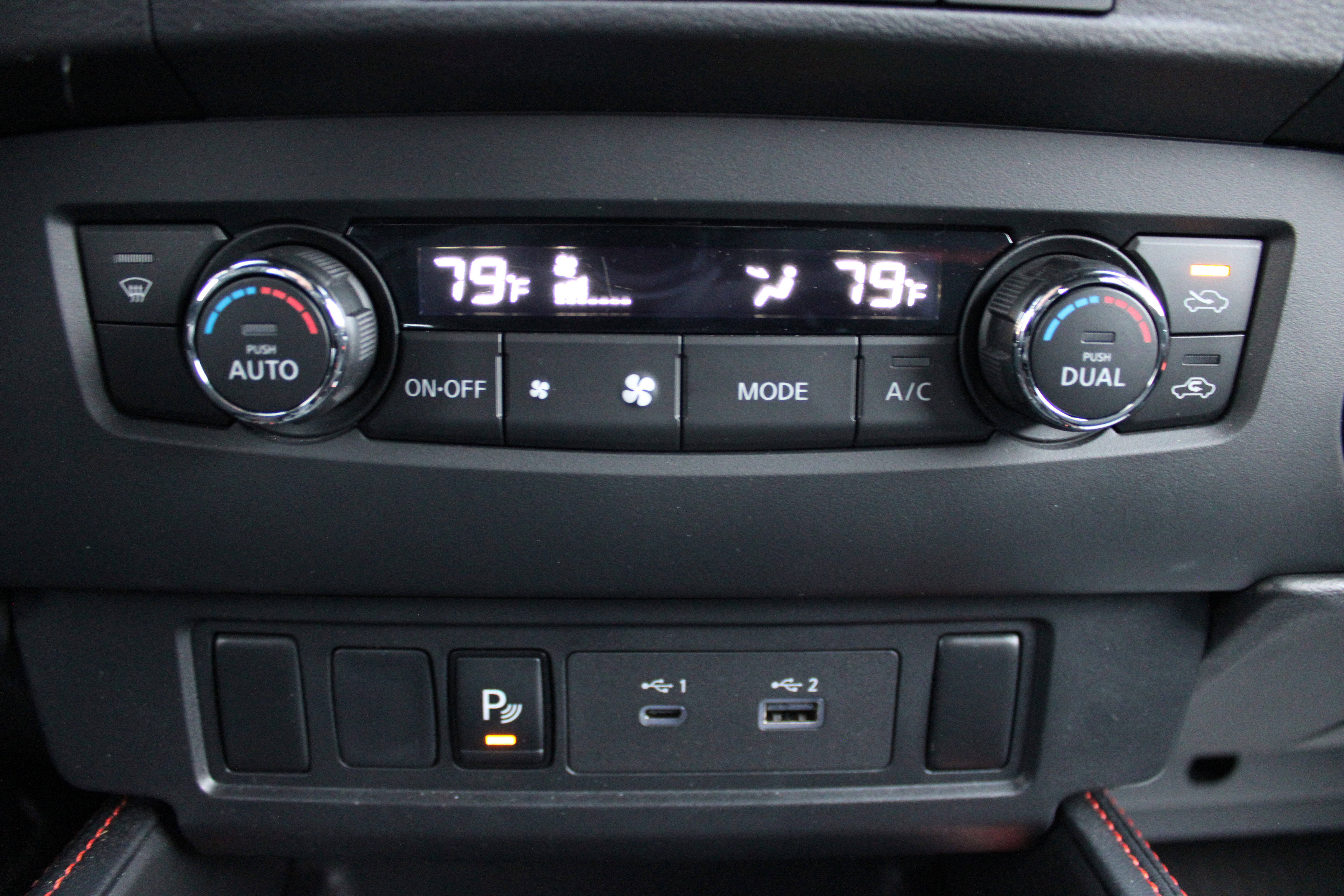 Certified 2024 Nissan Frontier PRO-4X w/ Technology Package image 19