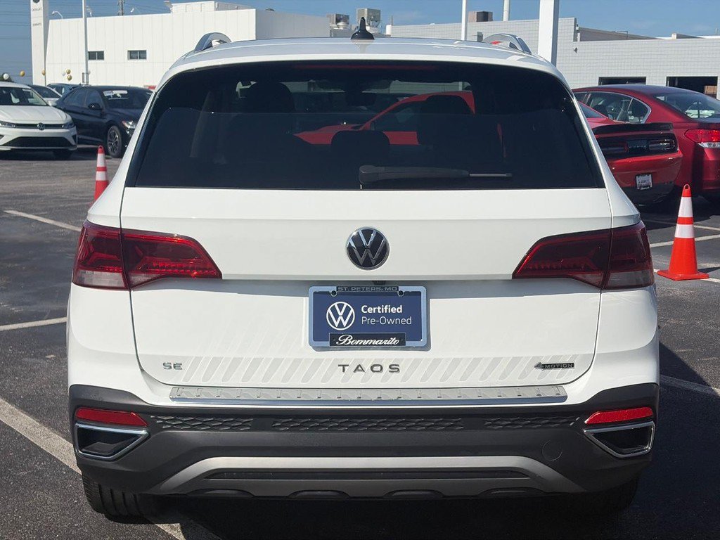 Certified 2023 Volkswagen Taos SE w/ Panoramic Sunroof Package AWD/4WD image 6