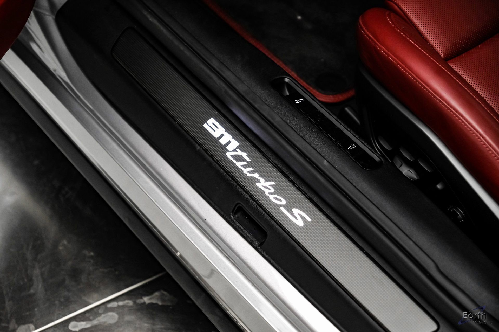 Used 2021 Porsche 911 Turbo S image 46