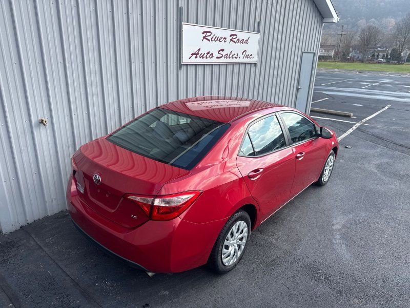 Used 2017 Toyota Corolla LE image 7