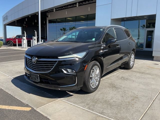 Used 2023 Buick Enclave Essence w/ Experience Buick Package FWD image 3