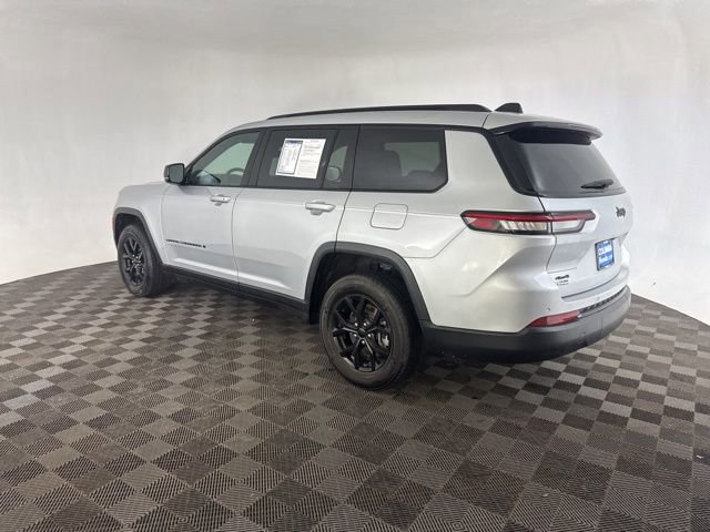 Used 2024 Jeep Grand Cherokee L Laredo image 9