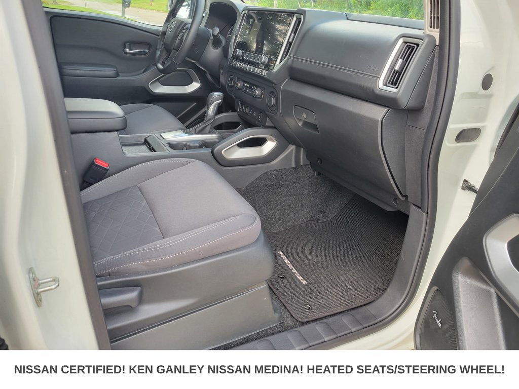 Certified 2025 Nissan Frontier SV w/ SV Convenience Package AWD/4WD image 48