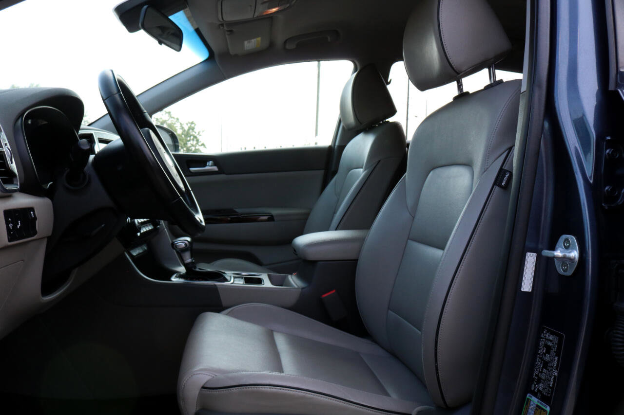 Used 2018 Kia Sportage EX image 19