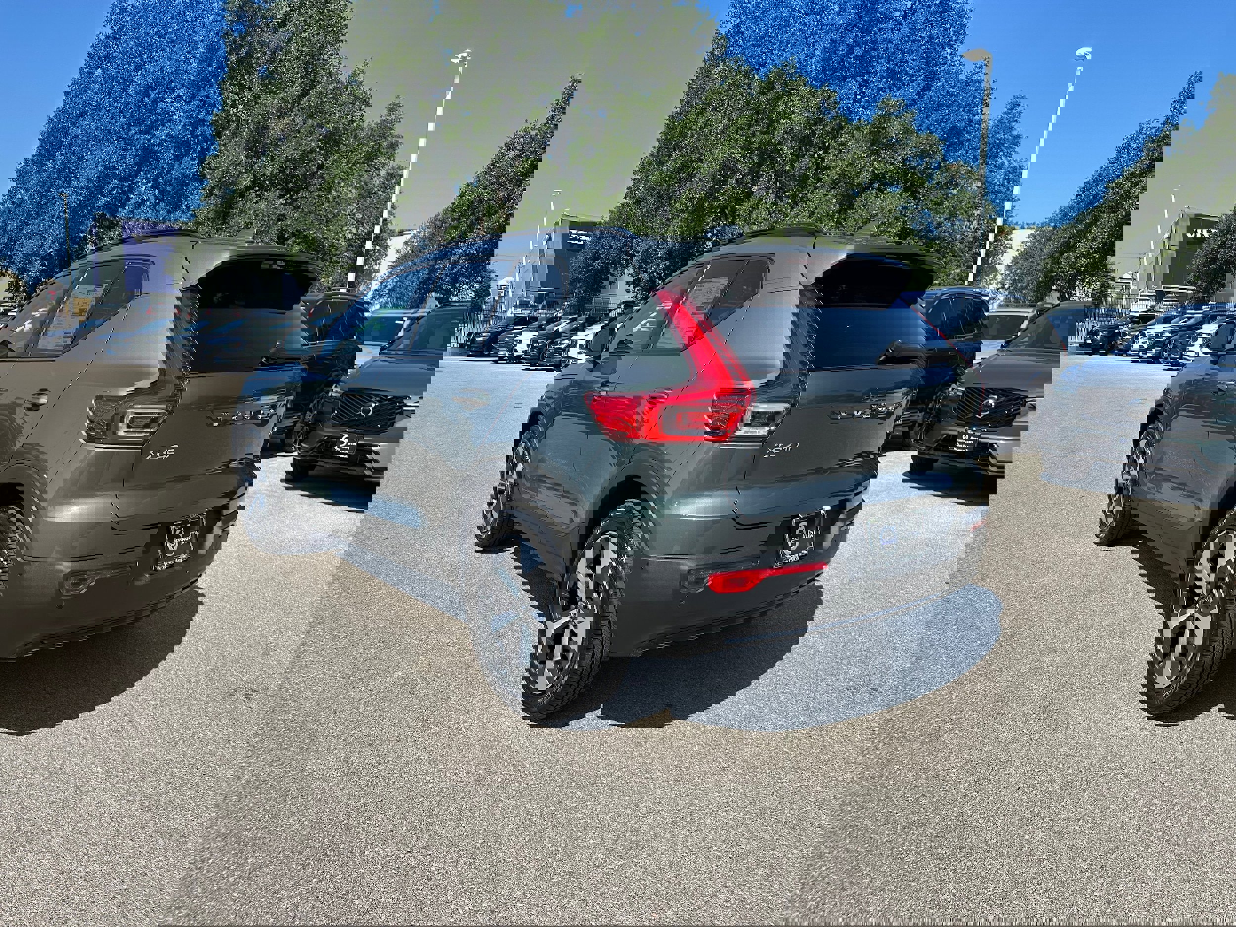 New 2026 Volvo XC40 B5 Plus w/ Protection Package Premier image 4