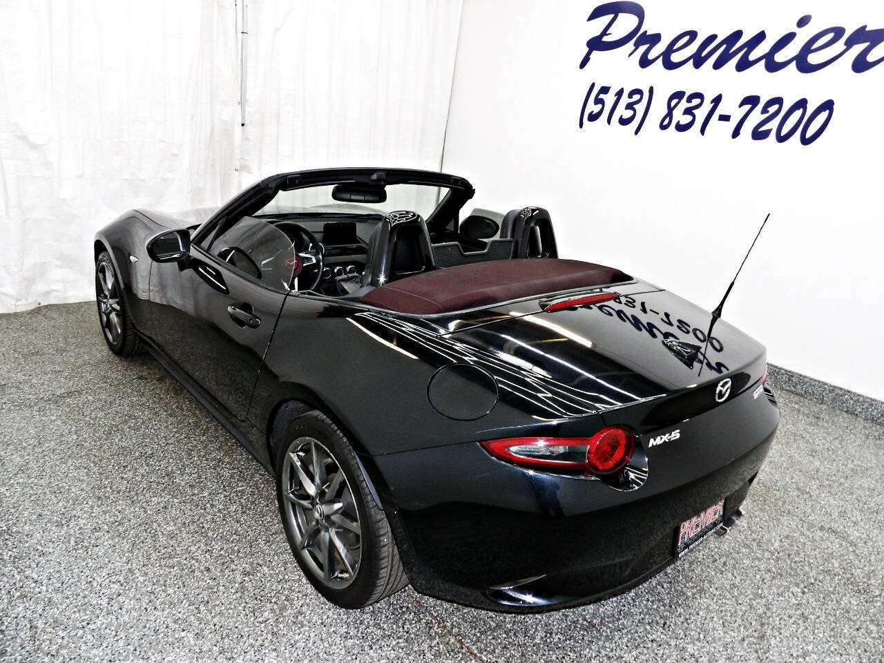 Used 2018 MAZDA MX-5 Miata Grand Touring RWD image 10