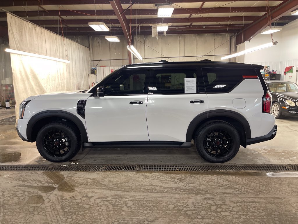 Certified 2026 Nissan Armada PRO-4X w/ Captain's Chari Seat Package AWD/4WD image 2