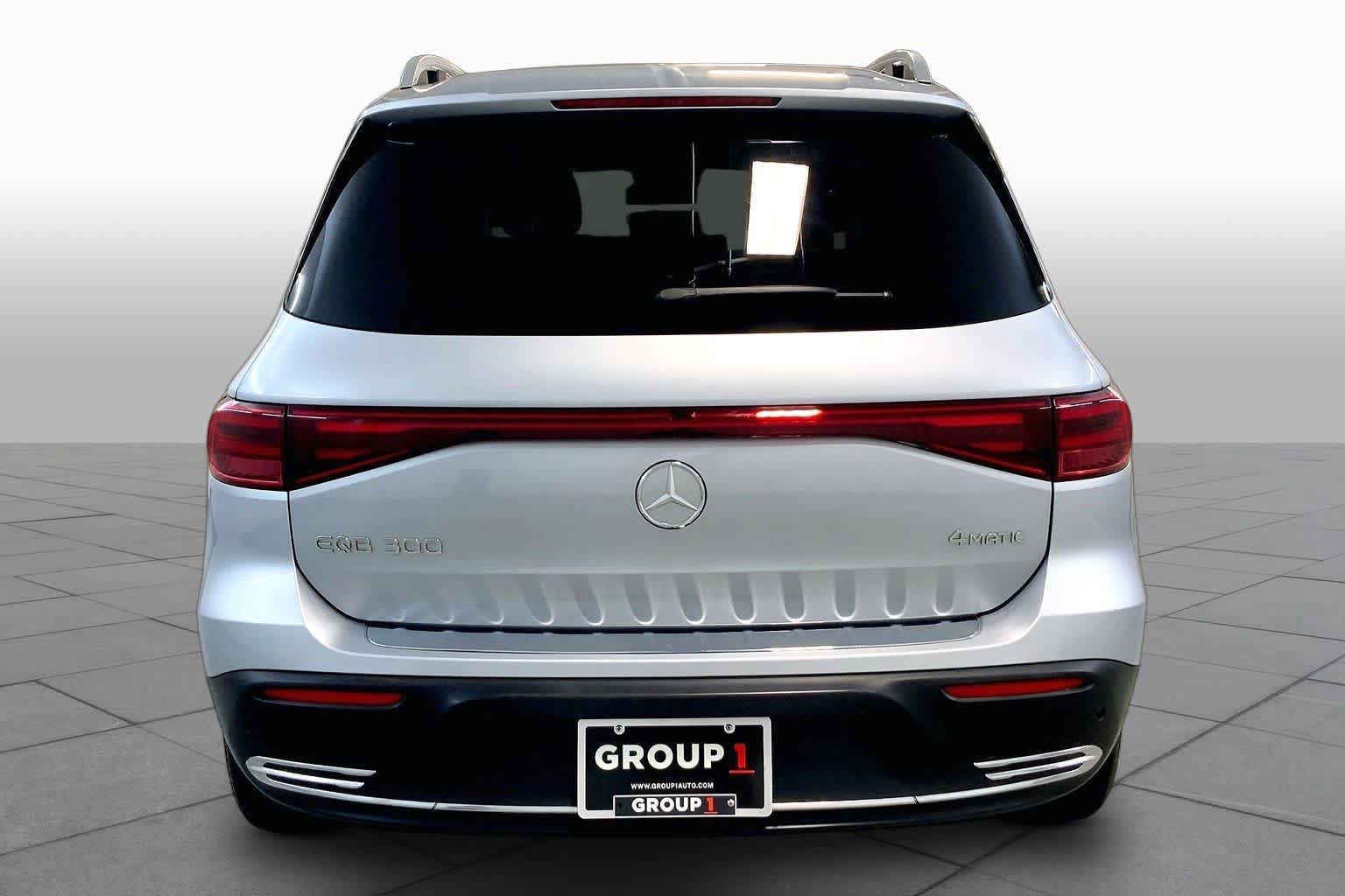 Used 2024 Mercedes-Benz EQB 300 4MATIC w/ Winter Package image 4
