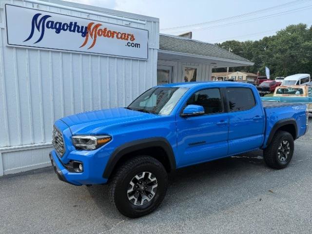 Used 2021 Toyota Tacoma TRD Off-Road w/ Blackout Package (TMS) AWD/4WD image 14