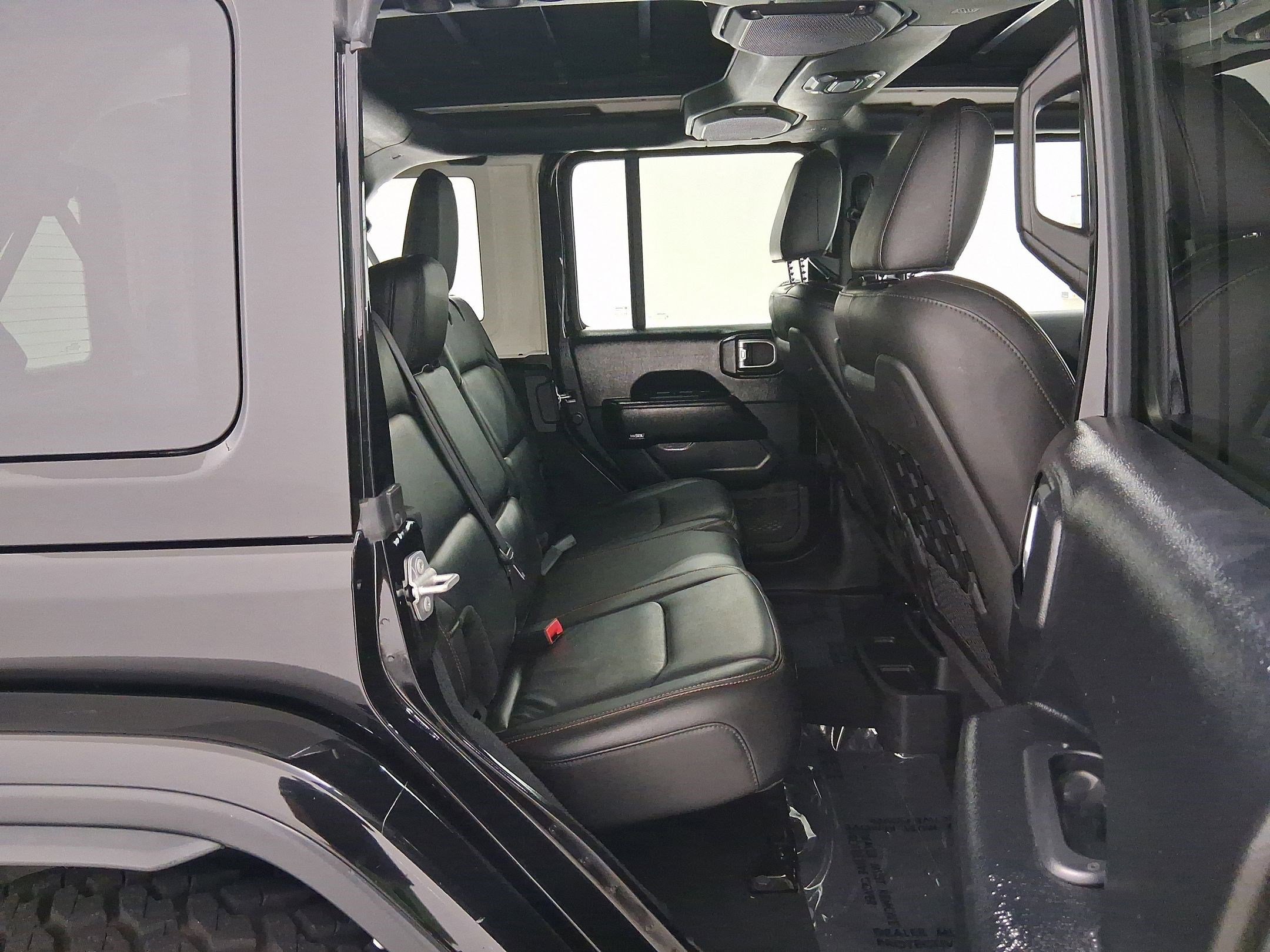 Used 2022 Jeep Wrangler Unlimited Rubicon w/ Xtreme Recon 35" Tire Package image 31