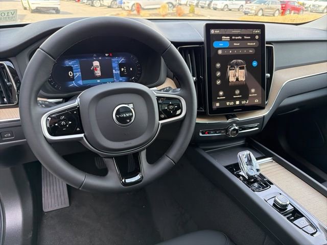 New 2026 Volvo XC60 B5 Plus w/ Climate Package AWD/4WD image 17