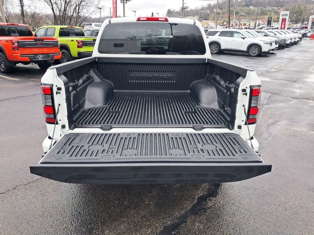 Certified 2025 Nissan Frontier SV image 48