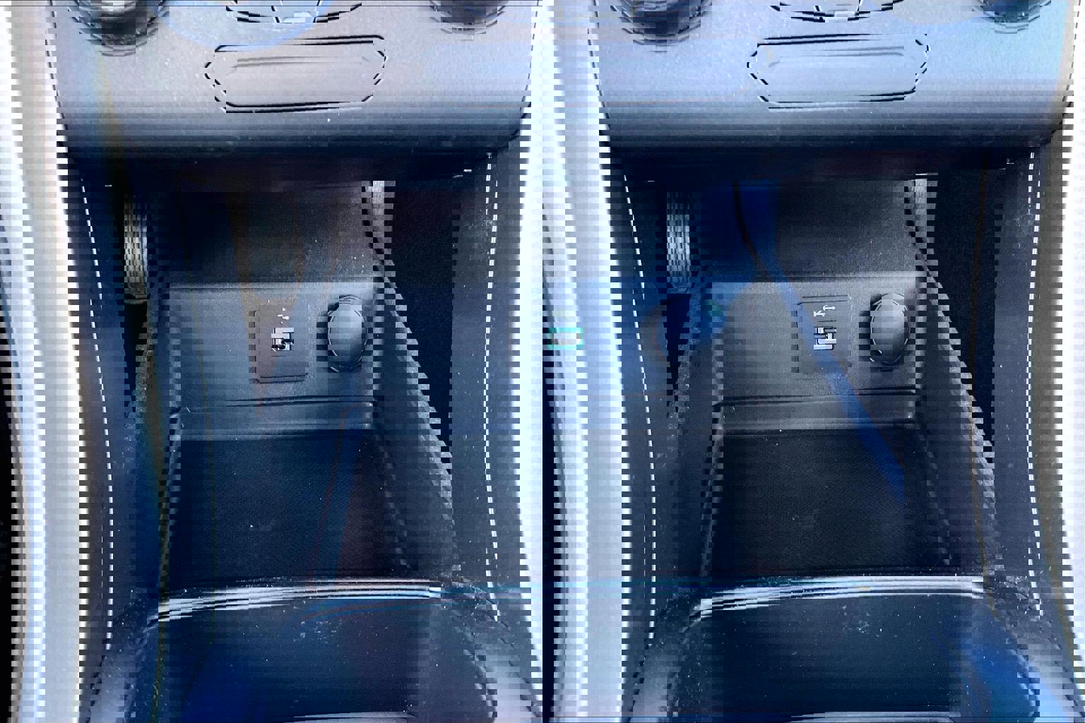 Used 2018 Ford Fusion S image 23