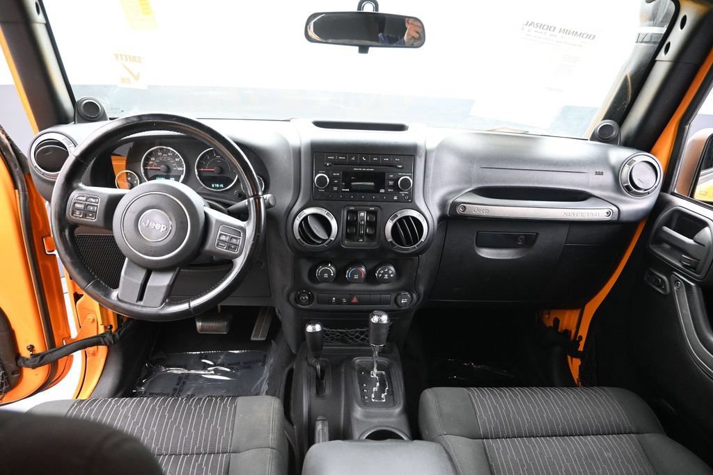 Used 2012 Jeep Wrangler Unlimited Sport AWD/4WD image 15