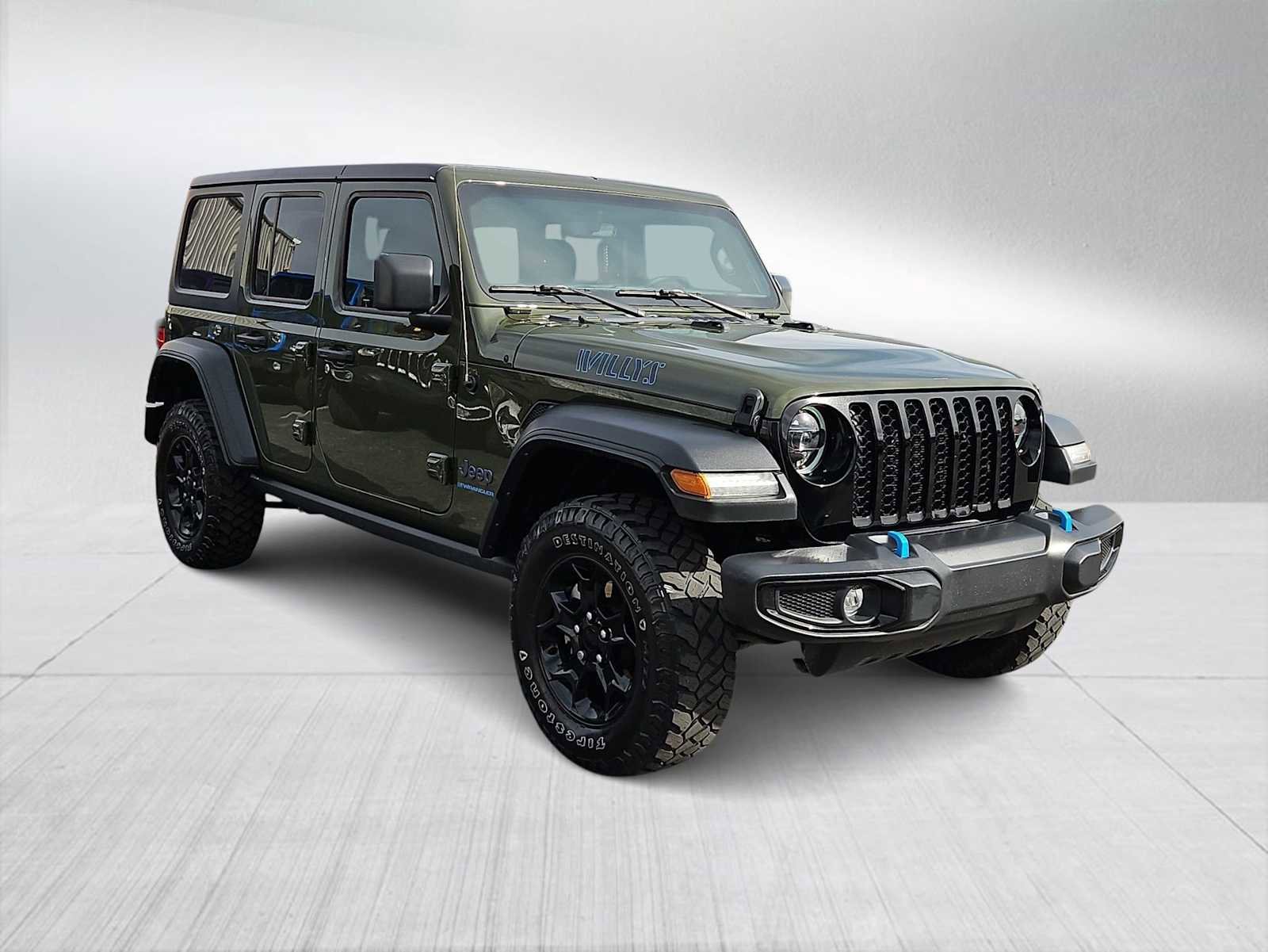 Used 2023 Jeep Wrangler Unlimited w/ 8.4" Radio Group image 2