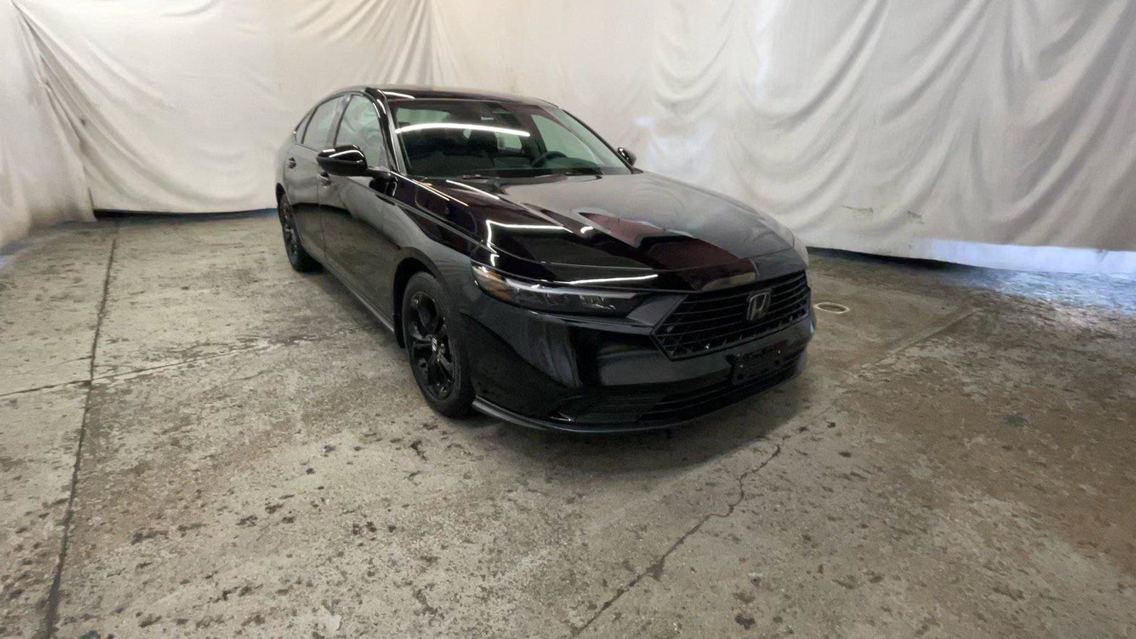 Used 2025 Honda Accord SE