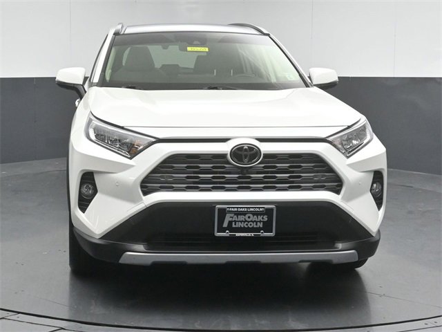 Used 2021 Toyota RAV4 Limited image 2