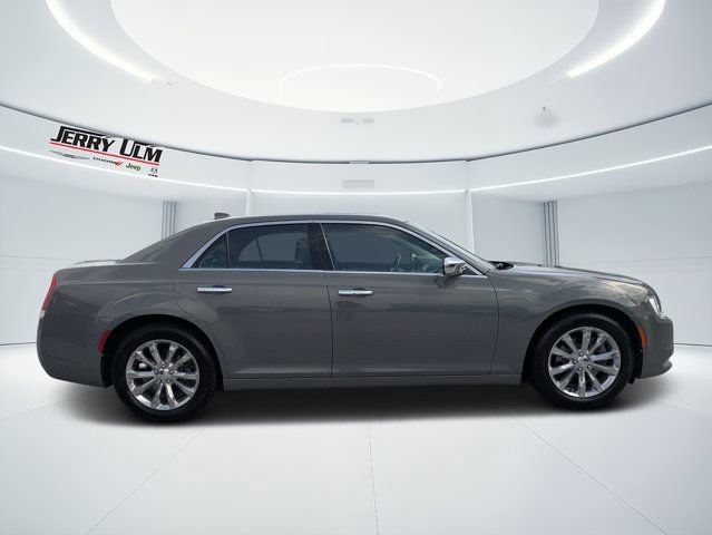 Used 2019 Chrysler 300 Limited w/ Safetytec Plus Group AWD/4WD image 2