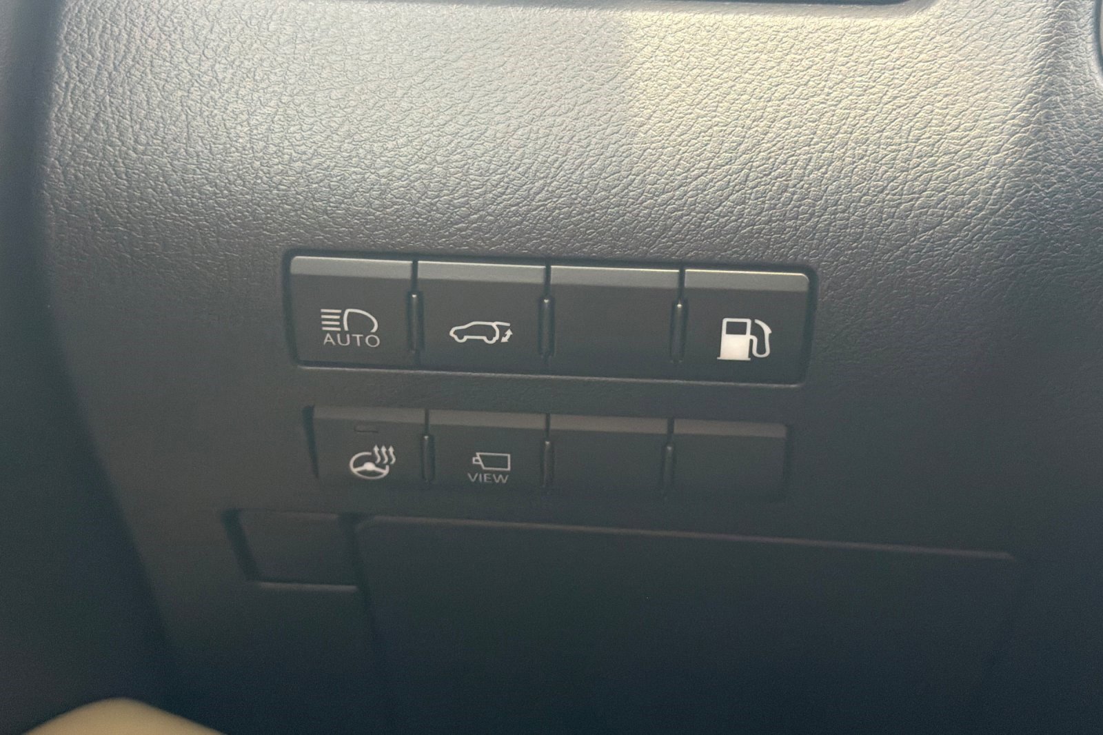 Certified 2022 Lexus RX 450hL AWD w/ Premium Package image 35