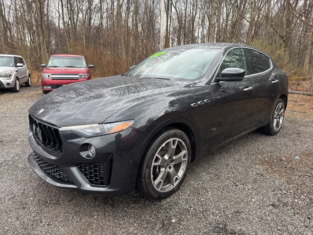 Used 2023 Maserati Levante Modena image 4