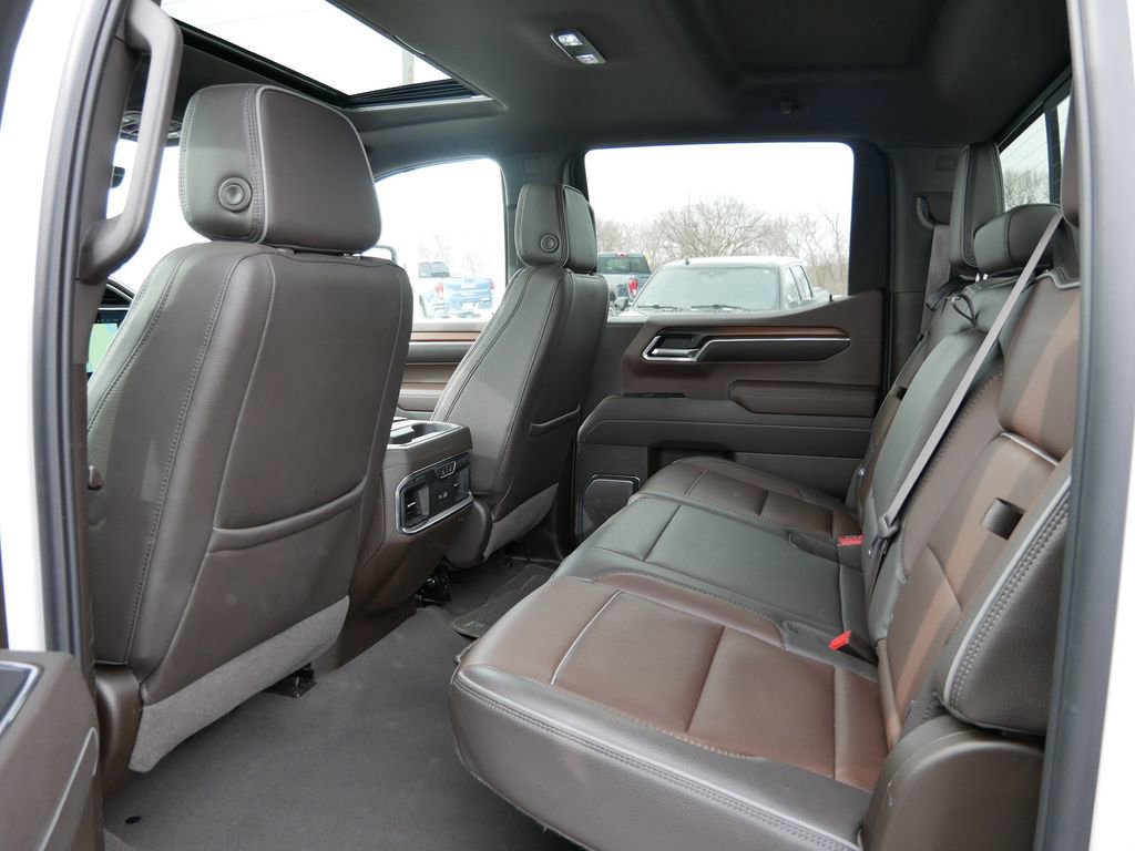 Used 2024 GMC Sierra 1500 Denali w/ Denali Reserve Package image 12