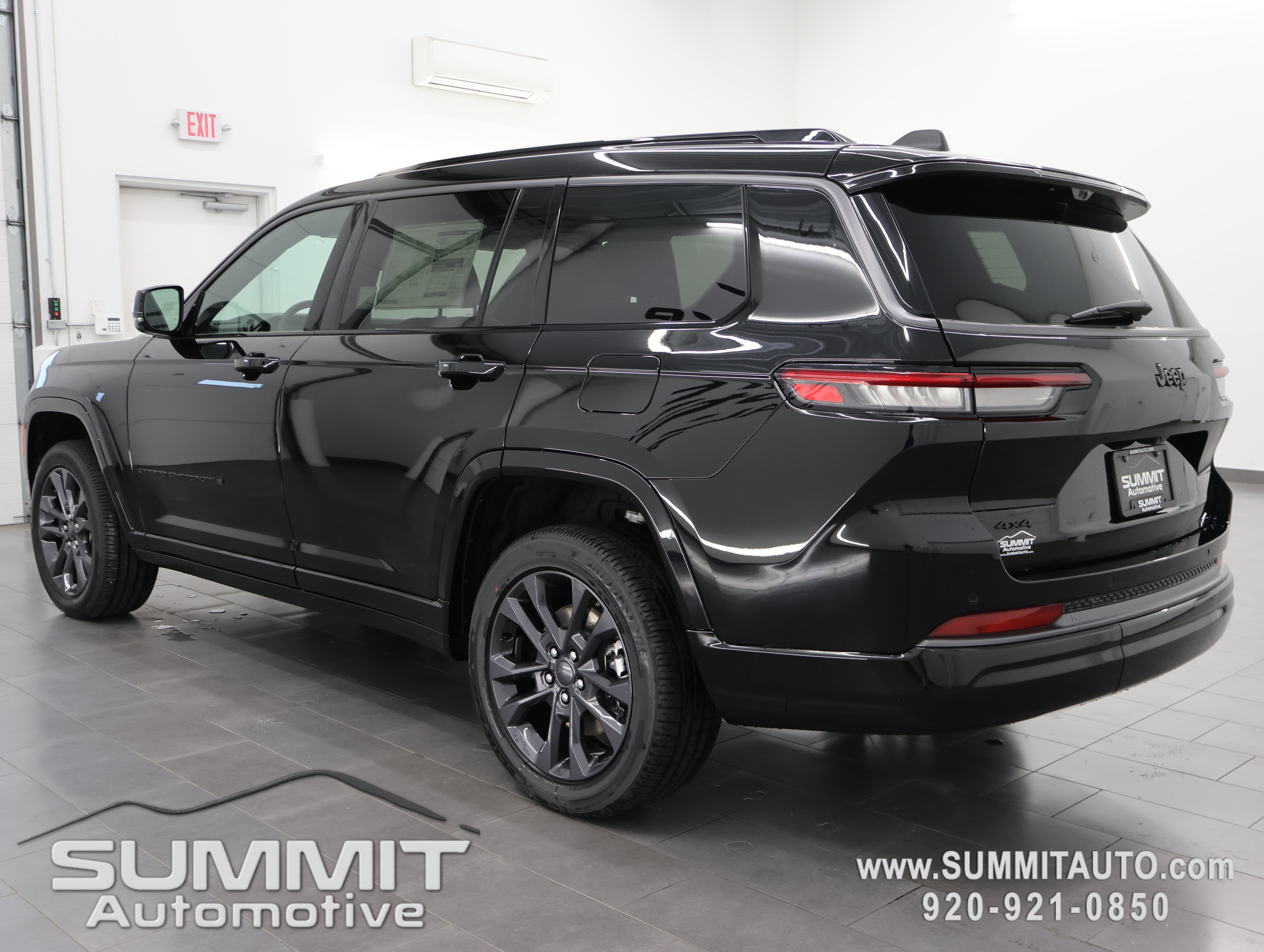 New 2026 Jeep Grand Cherokee L Limited AWD/4WD image 6