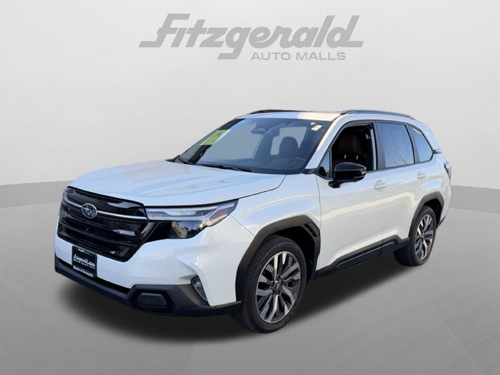 Used 2025 Subaru Forester Touring AWD/4WD image 42