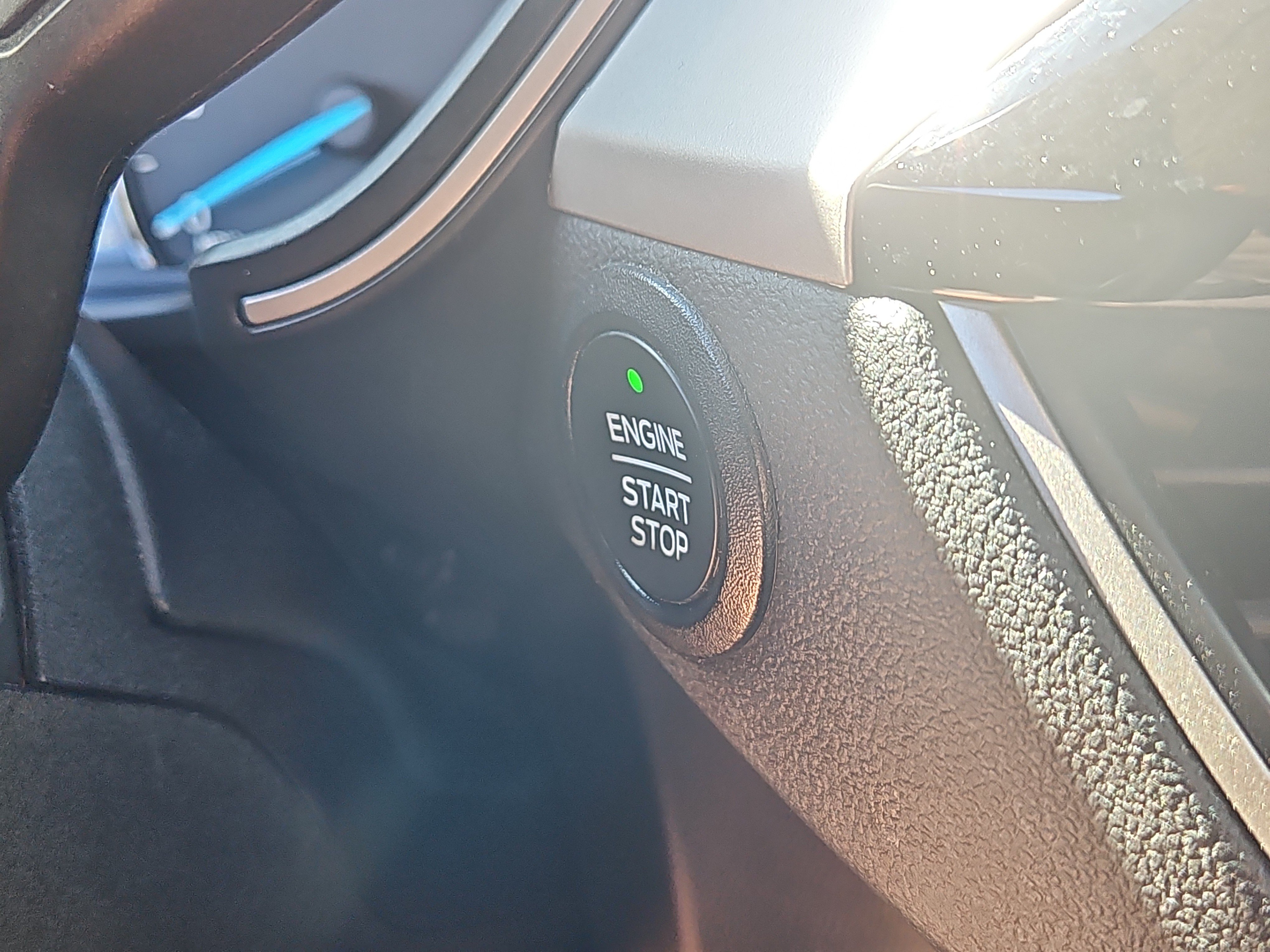 Used 2022 Ford Escape SE AWD/4WD image 15