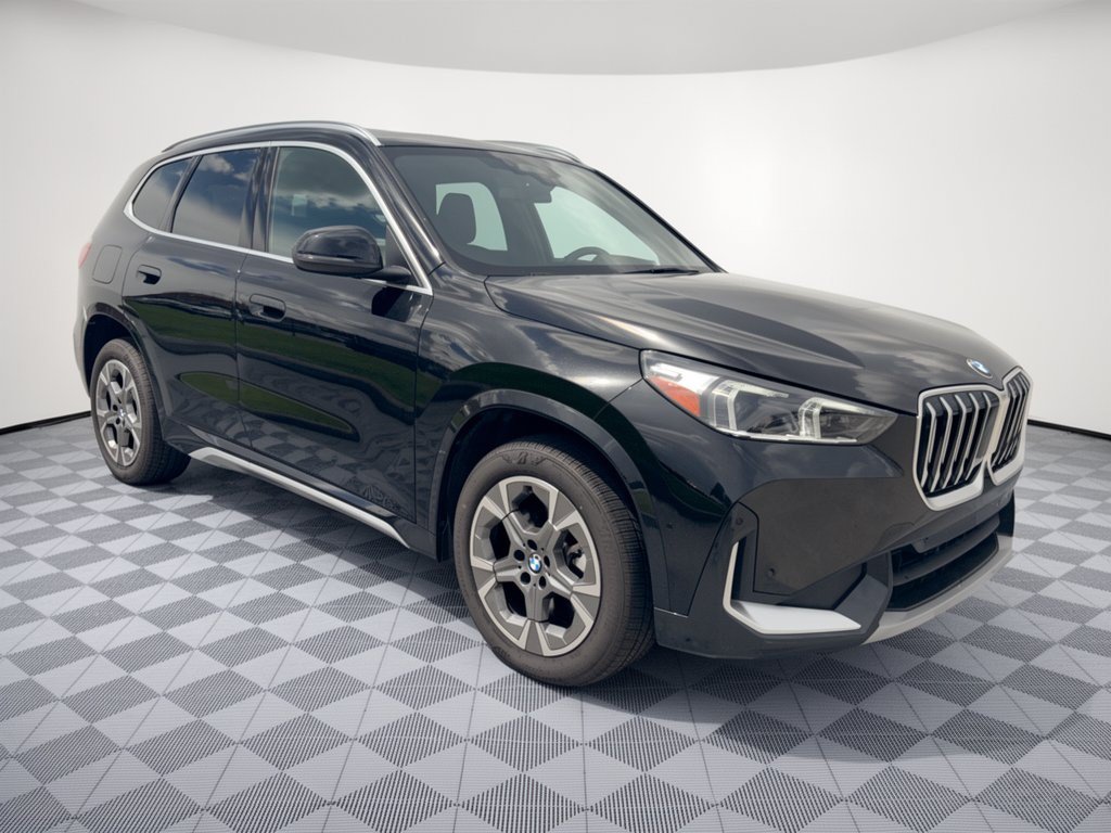 Used 2026 BMW X1 xDrive28i AWD/4WD image 7