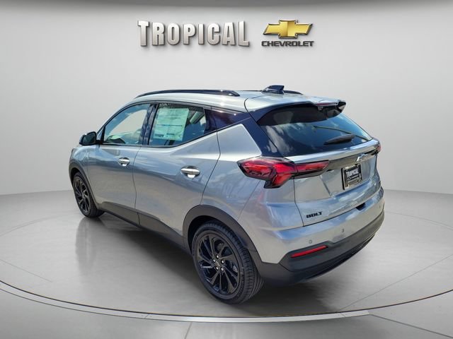 New 2027 Chevrolet Bolt RS w/ Technology Package FWD image 2