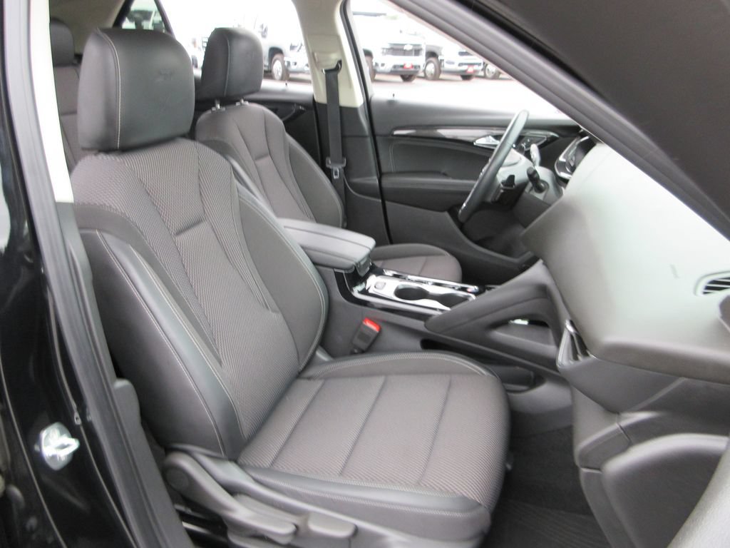 Certified 2023 Buick Envision Preferred FWD image 19