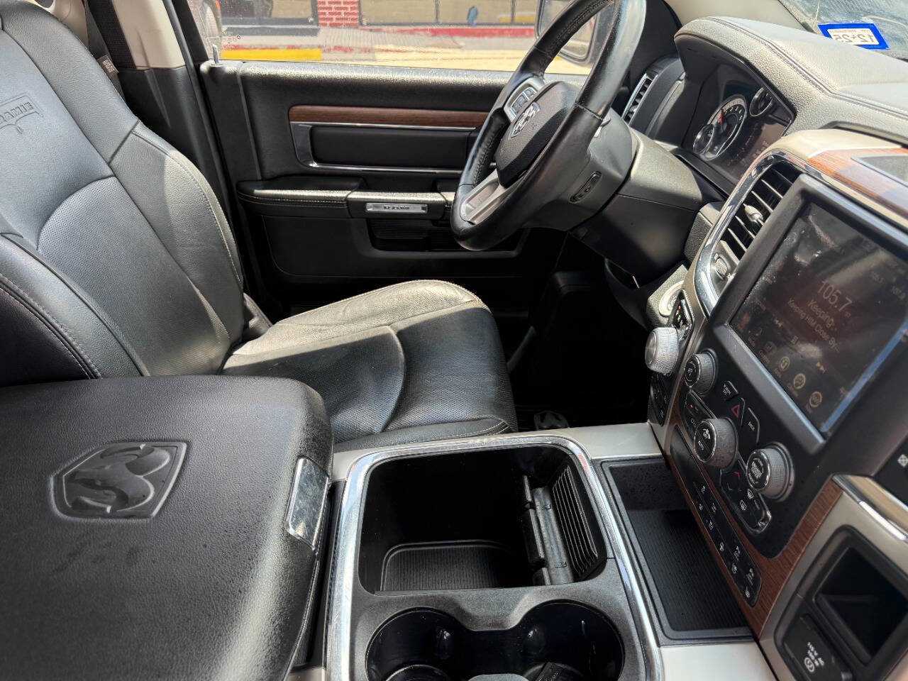 Used 2016 RAM 1500 Laramie w/ Convenience Group AWD/4WD image 10