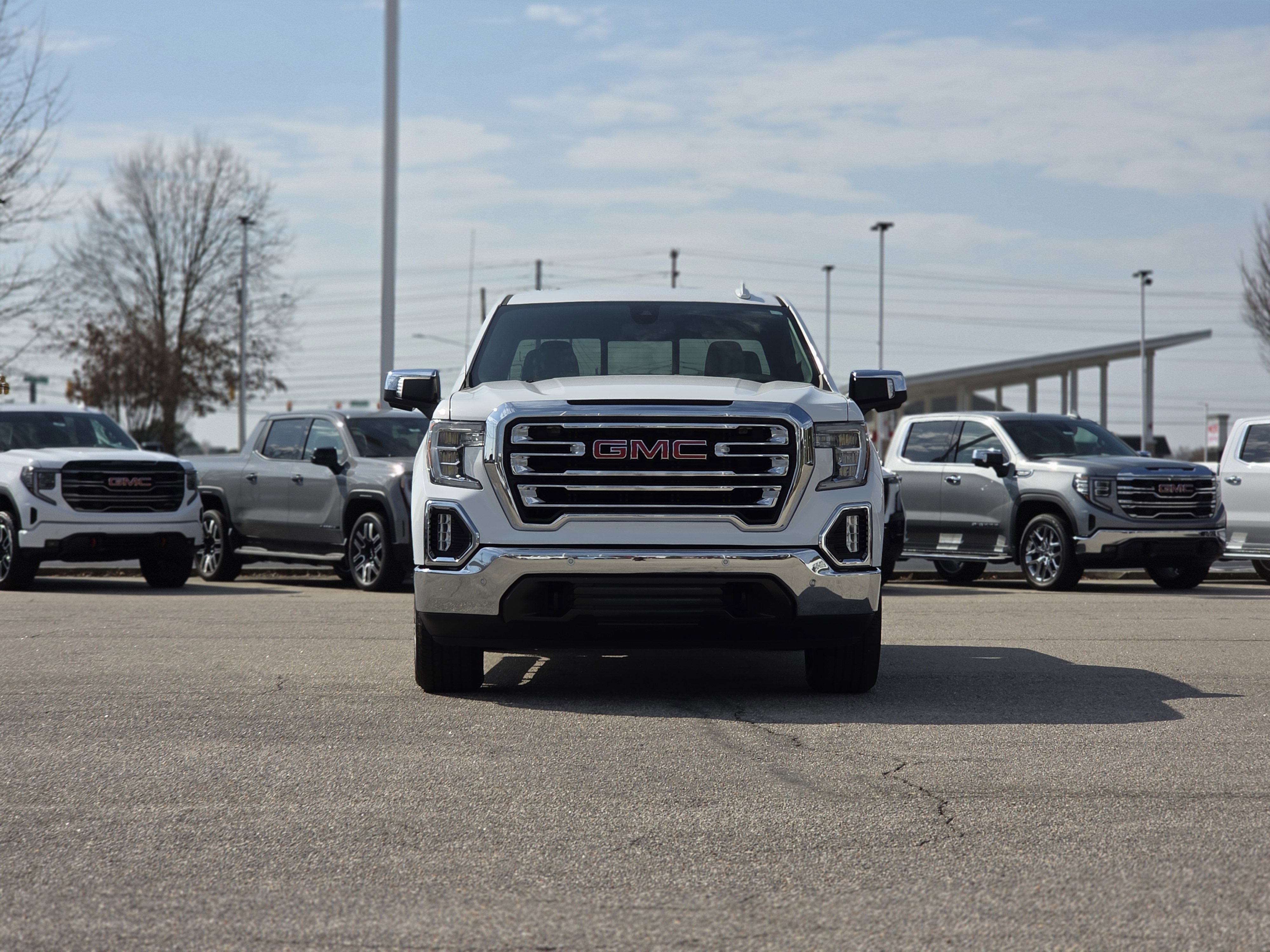 Used 2020 GMC Sierra 1500 SLT w/ SLT Premium Plus Package image 2