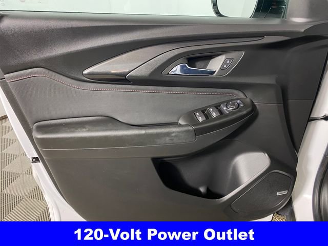 Certified 2022 Chevrolet TrailBlazer RS w/ Technology Package image 13