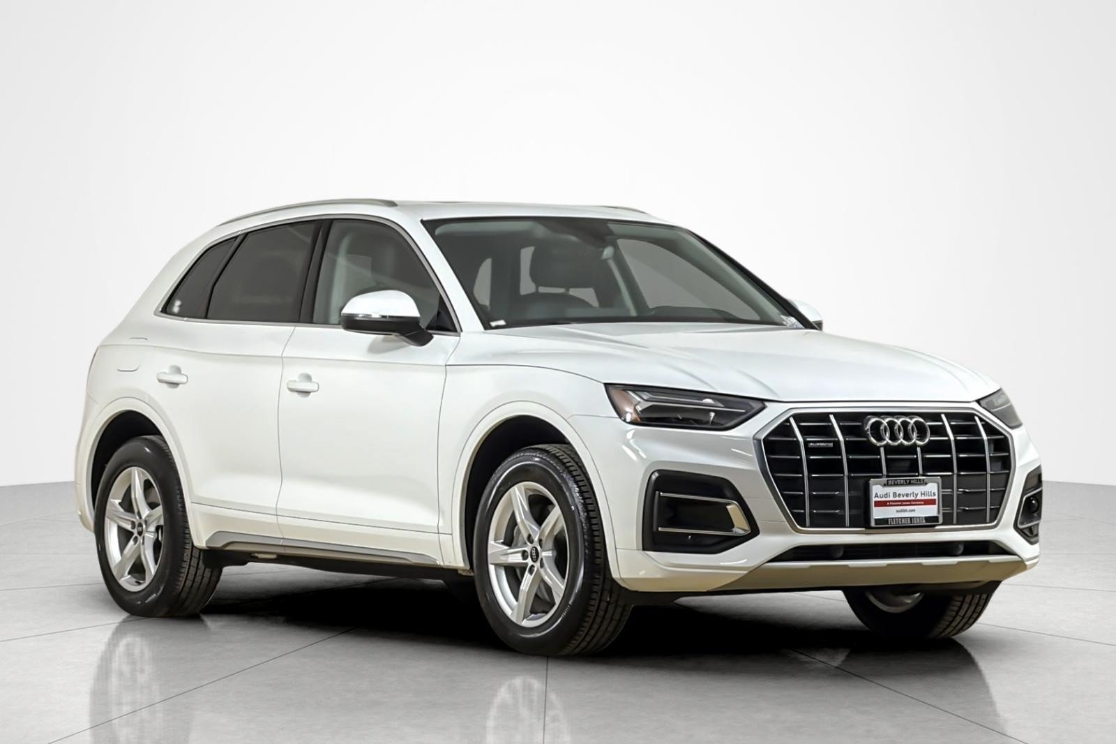 Used 2023 Audi Q5 2.0T Premium w/ Convenience Package AWD/4WD image 7