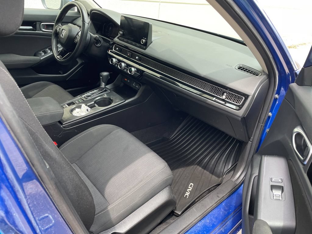 Certified 2022 Honda Civic EX image 10