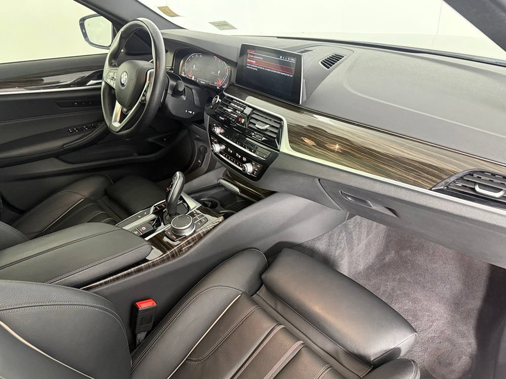 Used 2020 BMW 540i w/ Convenience Package RWD image 13