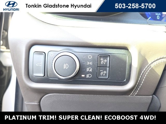 Used 2020 Ford Explorer Platinum image 11