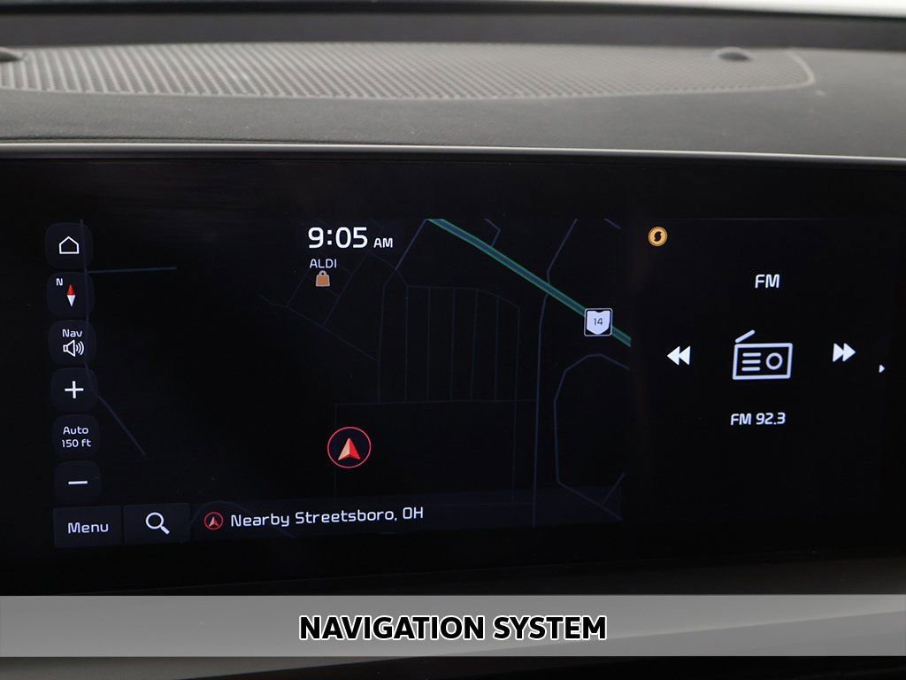 Used 2025 Kia Telluride S image 3