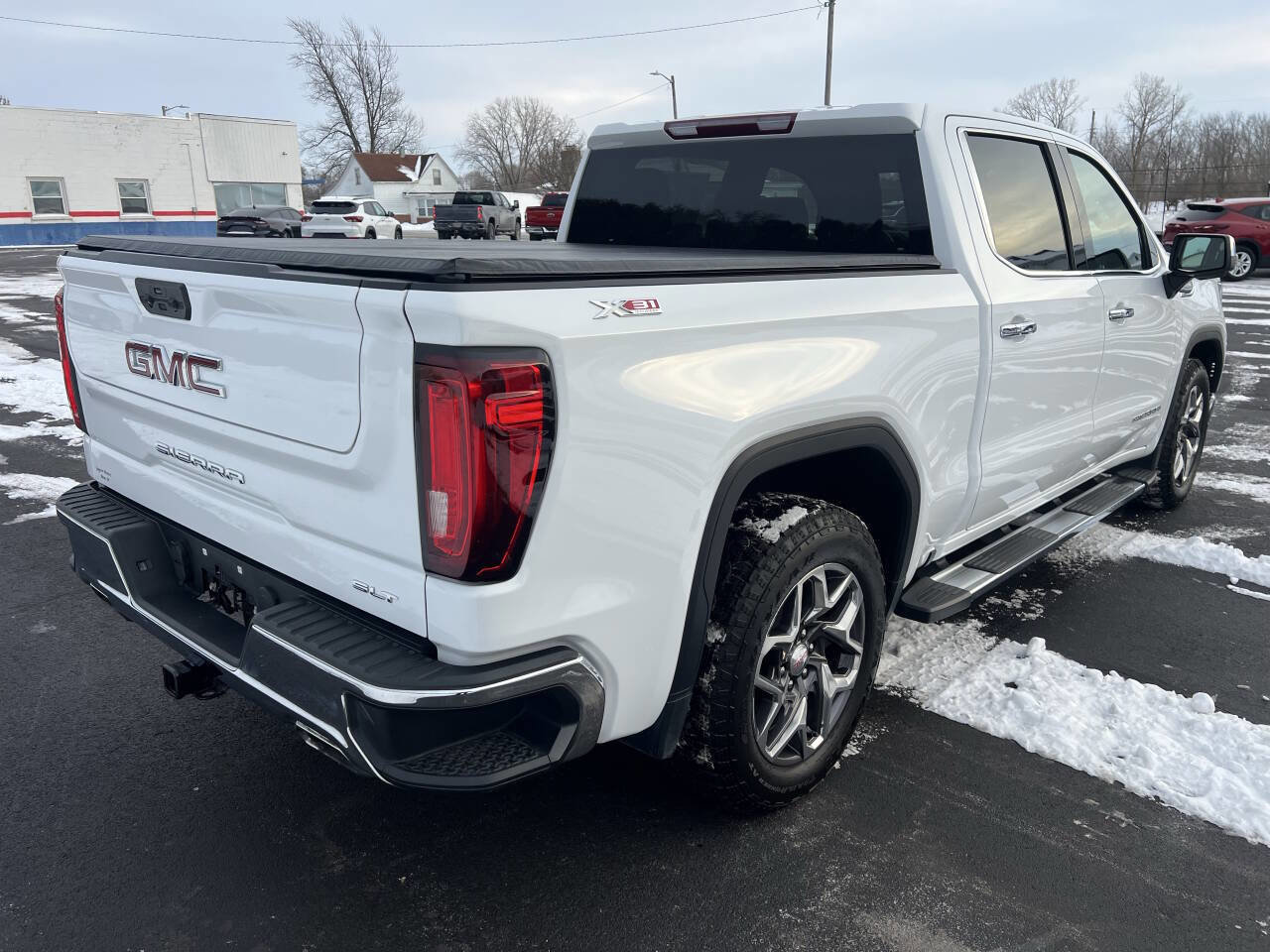 Used 2023 GMC Sierra 1500 SLT w/ SLT Premium Package image 6