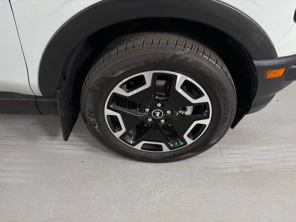 Used 2021 Ford Bronco Sport Outer Banks w/ Outer Banks Package (96D) image 10